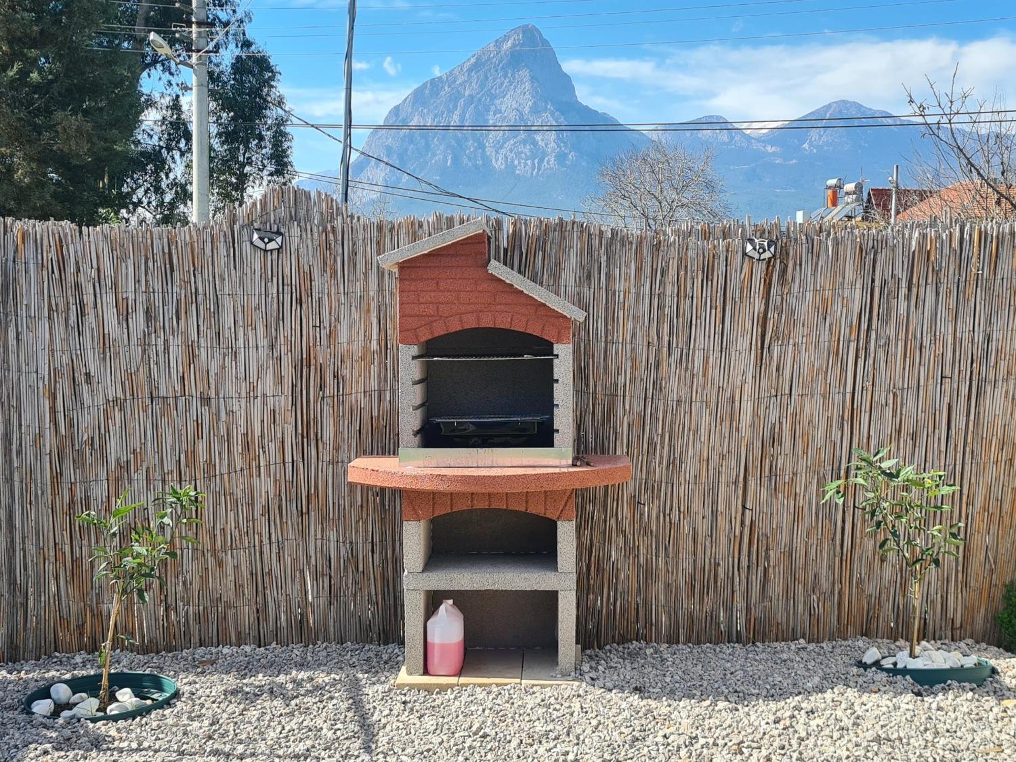 Villa Orange House Private Garden Terrace Hot Tub Mountain Views Konyaalti 安塔利亚 外观 照片